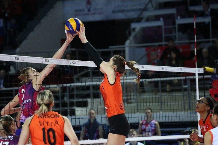 Eczacıbaşı Vitra, Yarı Finalde G2