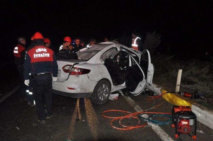 Karşı Şeride Geçen Araç Tırla Kafa Kafaya Çarpıştı: 1 Ölü, 1 Yaralı G1