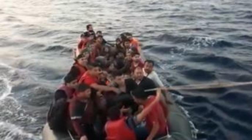 Bota Binip Yolculuk Yapan 57 Kişi Yakalandı