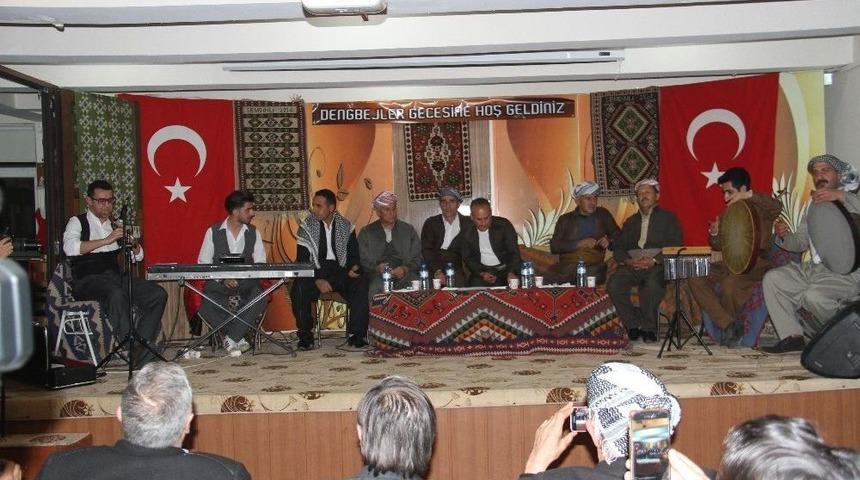 Şemdinli&rsquo;de &lsquo;dengbejler Gecesi&rsquo; D&uuml;zenlendi