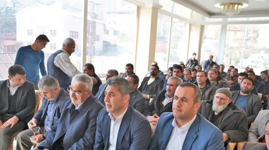 Hizan&rsquo;da Esnaf Toplantısı