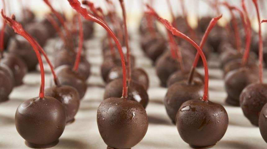 Çikolata Kaplı Vişne
