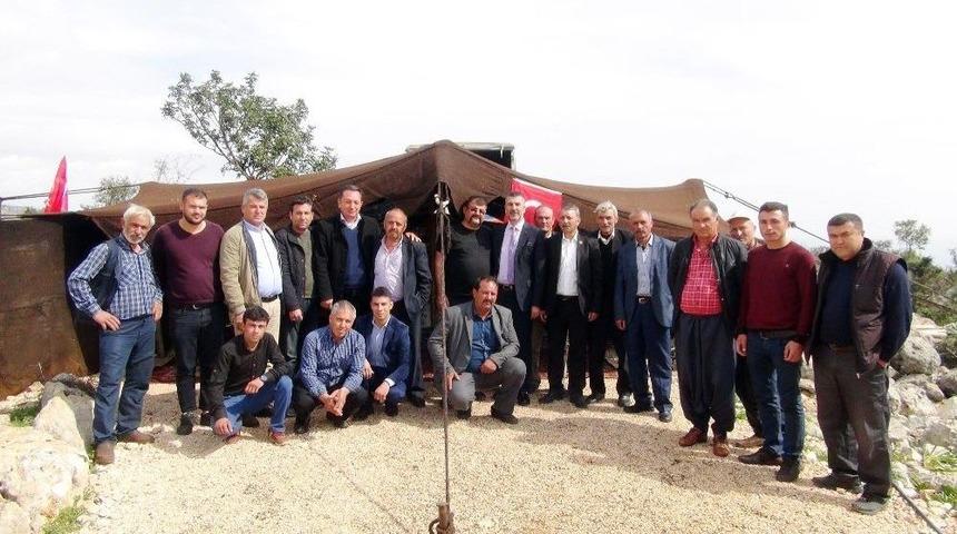 Sarıkeçili Yörüklerinden Mehmetçiğe Destek