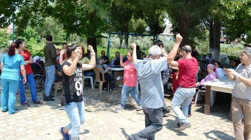 Adh &lsquo;tatlı &Ccedil;arşamba&rsquo; Etkinliklerine Devam Ediyor