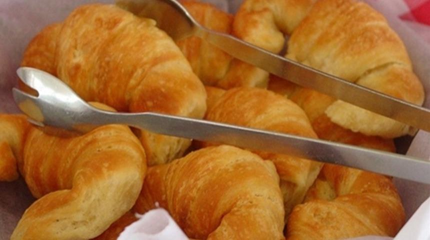 Lorlu Cevizli Kruvasan