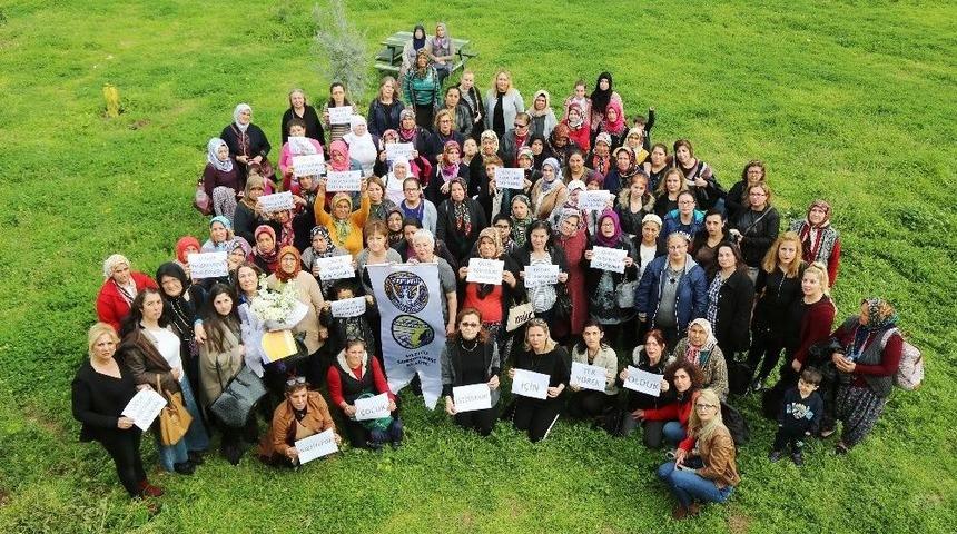 Kadınlar ‘çocuk İstismarı’ İçin Tek Yürek Oldu