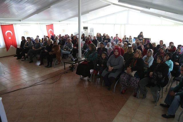 Kadınlar ‘çocuk İstismarı’ İçin Tek Yürek Oldu