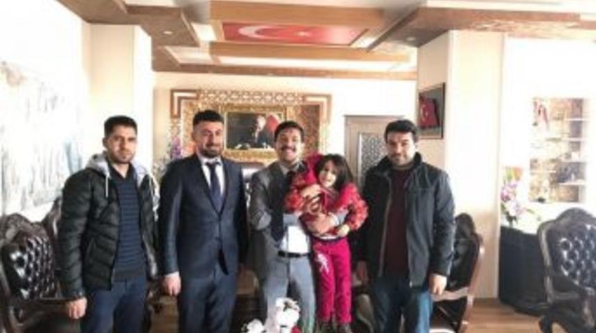 Kaymakam &Ouml;zt&uuml;rk&rsquo;e Anlamlı Ziyaret