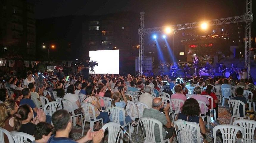 Park Konserlerine Yoğun İlgi