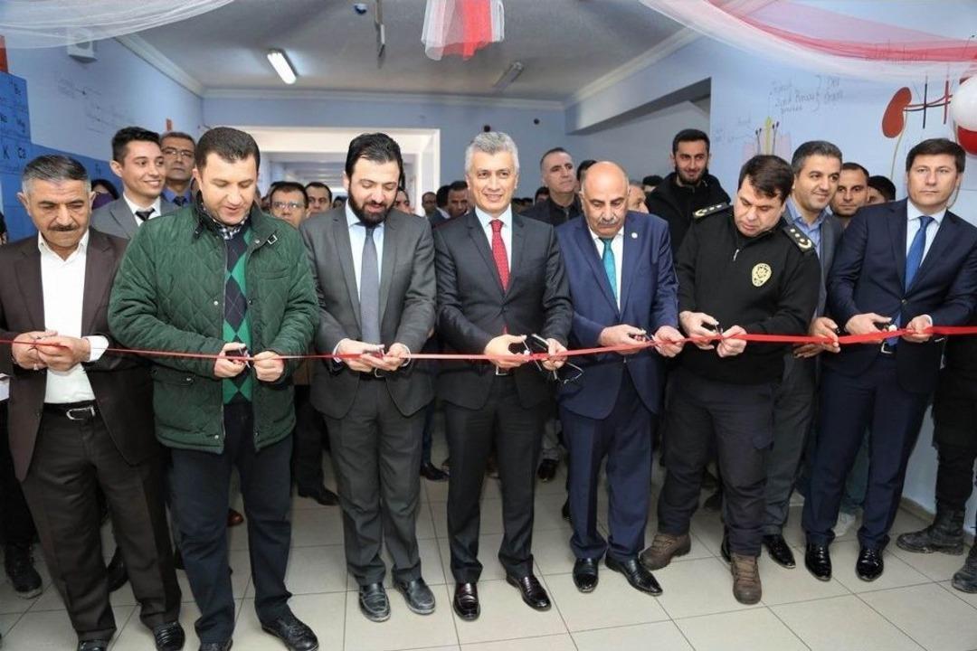 Şehit Polis Salih H&uuml;seyin Par&ccedil;a K&uuml;t&uuml;phanesi A&ccedil;ıldı