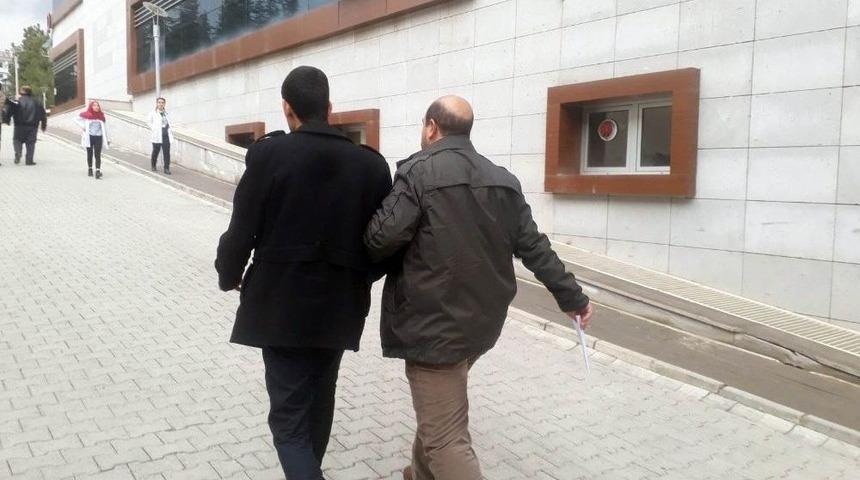 Elazığ Merkezli 23 İlde Fet&ouml;&rsquo;ye &Ccedil;ifte Operasyon: 42 G&ouml;zaltı