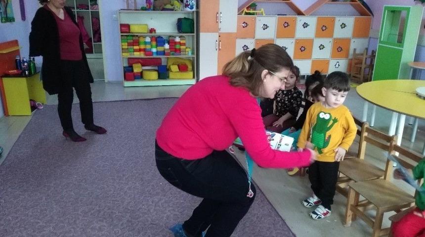 K&ouml;yceğiz&rsquo;de &Ouml;ğrencilere Kırtasiye Yardımı