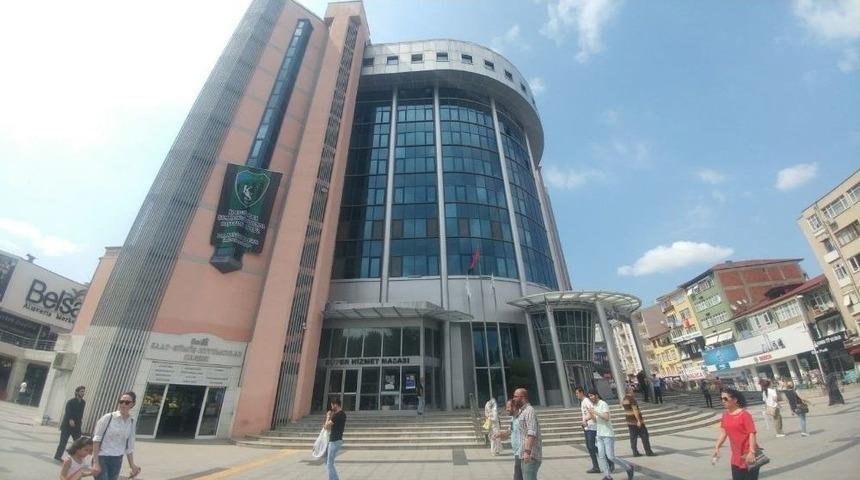 Belsa Plaza&rsquo;da Kocaelispor Bayrağı Dalgalanıyor