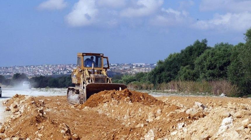 B&uuml;y&uuml;k&ccedil;ekmece&rsquo;de Ulaşımı Kolaylaştıracak Proje