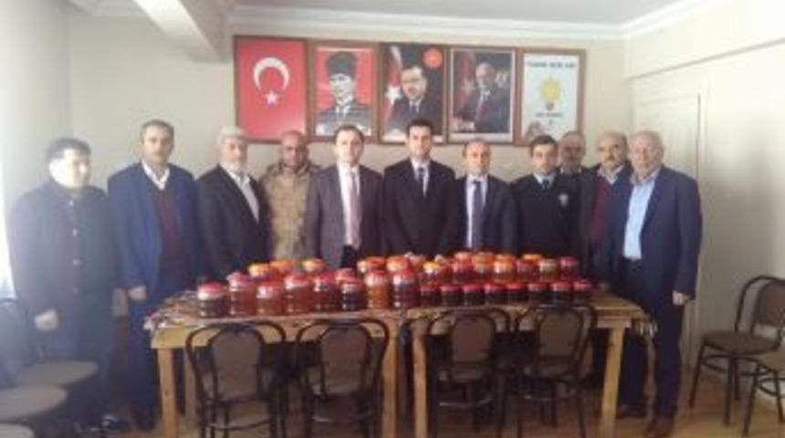 Zeytin Dalı Harekatı&rsquo;na Katılan Askerlere Ağasar Balı G&ouml;nderiliyor