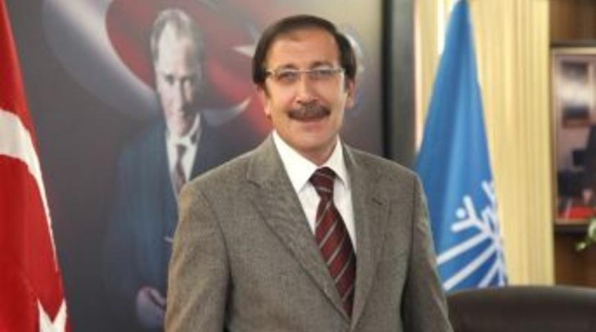 Başkan Bulutlar, &ldquo;15 Temmuz Gecesi Yine Meydanlar Da Olacağız&rdquo;