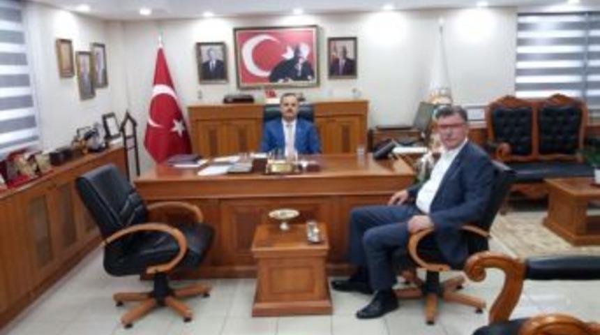 Başkan Duymuş, Bursa Orman B&ouml;lge M&uuml;d&uuml;r&uuml; Akın İle Bir Araya Geldi