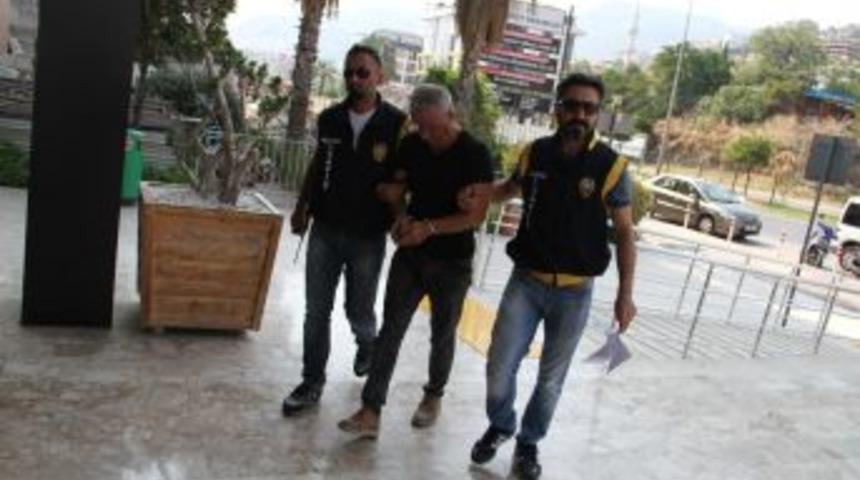 10 Yıldır Aranan Dolandırıcı Ş&uuml;phelisi Tutuklandı
