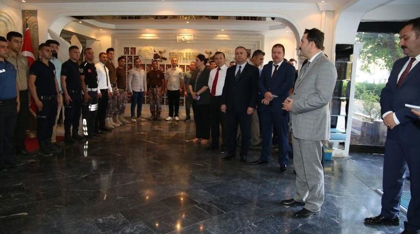 Mardin&rsquo;de 80 Polise &Ccedil;eyrek Altın Verildi