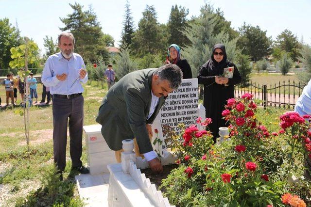 Ereğli’de Şehitler Mezarları Başında Anıldı