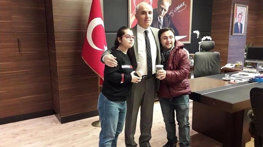 &Ouml;zel Gen&ccedil;lerden Afrin&rsquo;deki Mehmet&ccedil;iklere &Ccedil;ok &Ouml;zel Destek