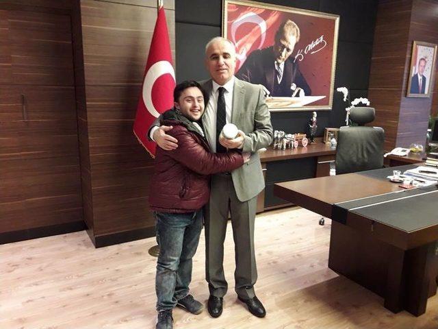 Özel Gençlerden Afrin’deki Mehmetçiklere Çok Özel Destek