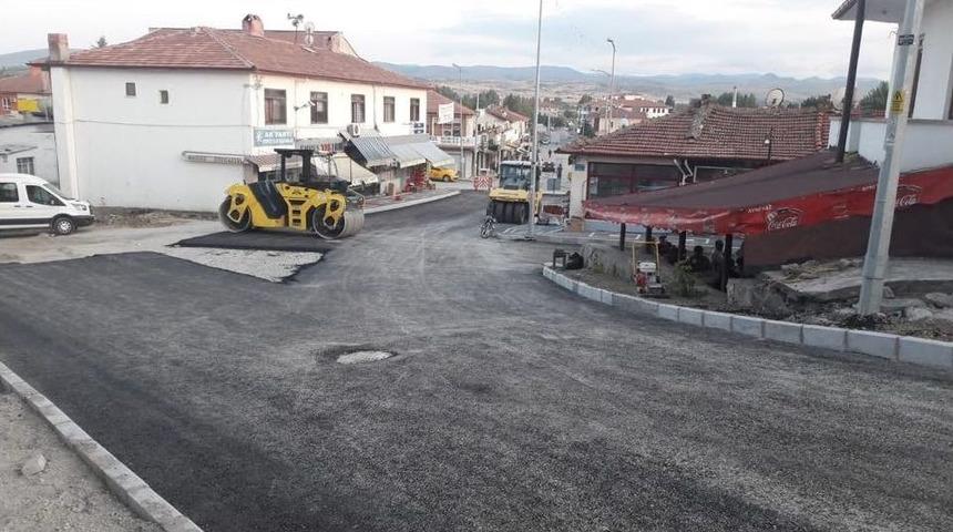 Çerkeş’te Asfaltlama Çalışmaları Sürüyor