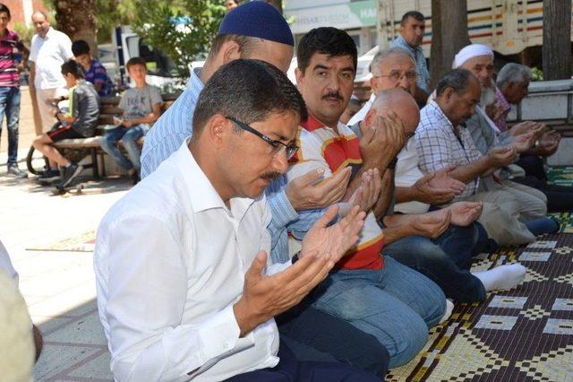 Manisa’da 15 Temmuz Şehitleri Anıldı