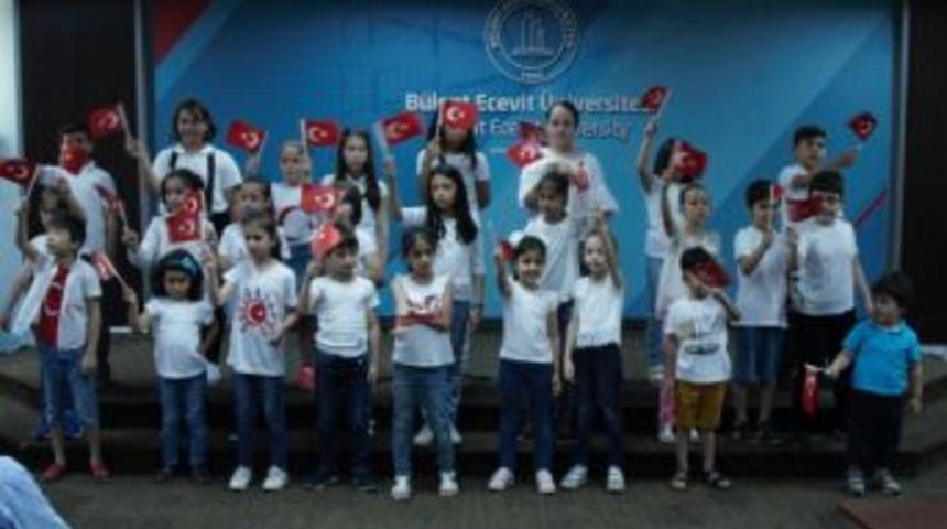 Medem 15 Temmuz Demokrasi Ve Milli Birlik G&uuml;n&uuml; Şehitleri Anma Programı Ger&ccedil;ekleştirildi