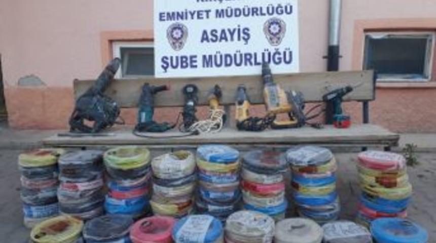 Fizik Tedavi Hastanesi İnşaat Alanında Yapılan Hırsızlık Olayının Ş&uuml;phelileri Yakalandı