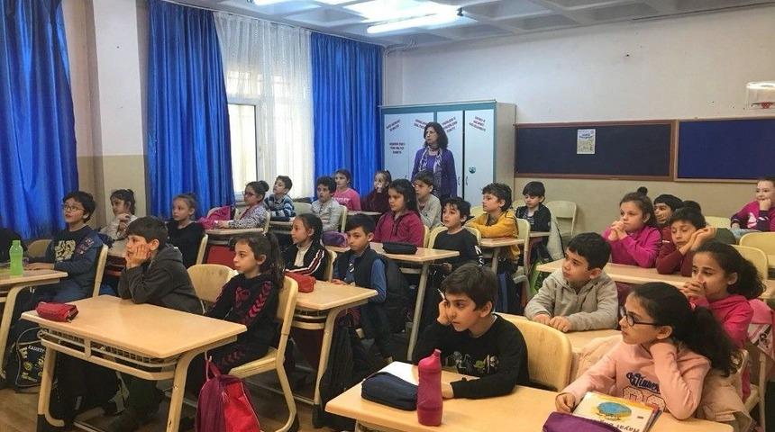 Miniklere Toplu Ulaşım Kuralları Eğitimi