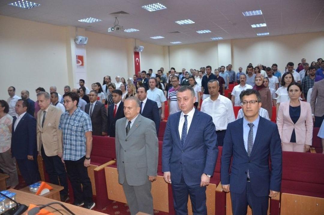 &ldquo;t&uuml;rkiye&rsquo;de Darbe Geleneği Ve 15 Temmuz&rdquo; Konulu Konferans D&uuml;zenlendi