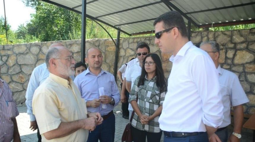 &Uuml;rkmezer, K&ouml;y Ziyaretlerine Devam Ediyor