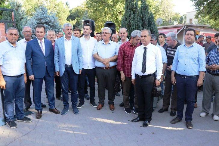 15 Temmuz Darbe Girişiminin Yıl Dönümünde Fotoğraf Sergisi Açıldı G1