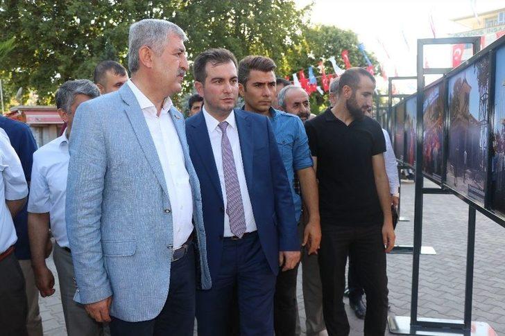 15 Temmuz Darbe Girişiminin Yıl Dönümünde Fotoğraf Sergisi Açıldı G5