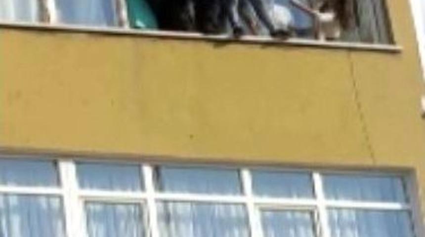 Polisten Hayat Kurtaran M&uuml;dahale