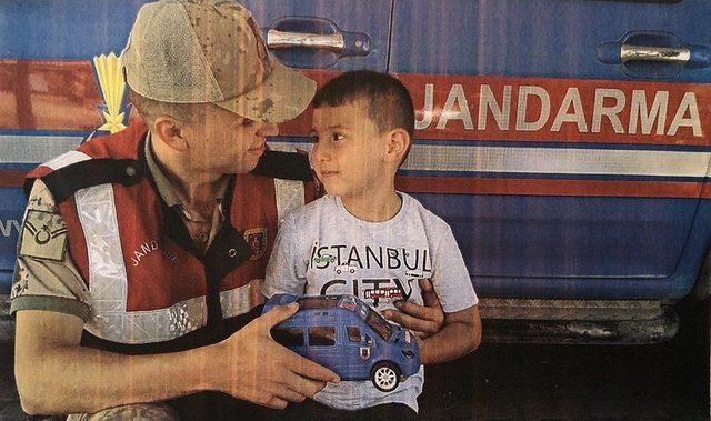 Ordu’da Jandarma İle Çocuklar Güvende