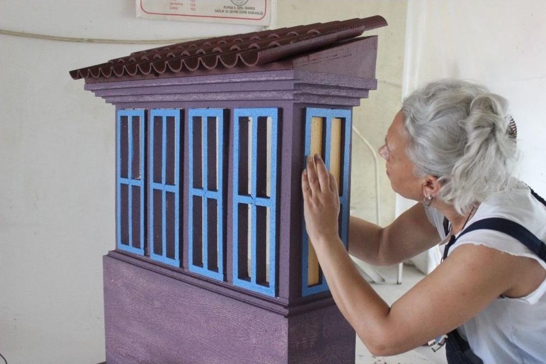 K&ouml;p&uuml;kten Yaptığı Eserleri G&ouml;renler Ger&ccedil;eğinden Ayırt Edemiyor