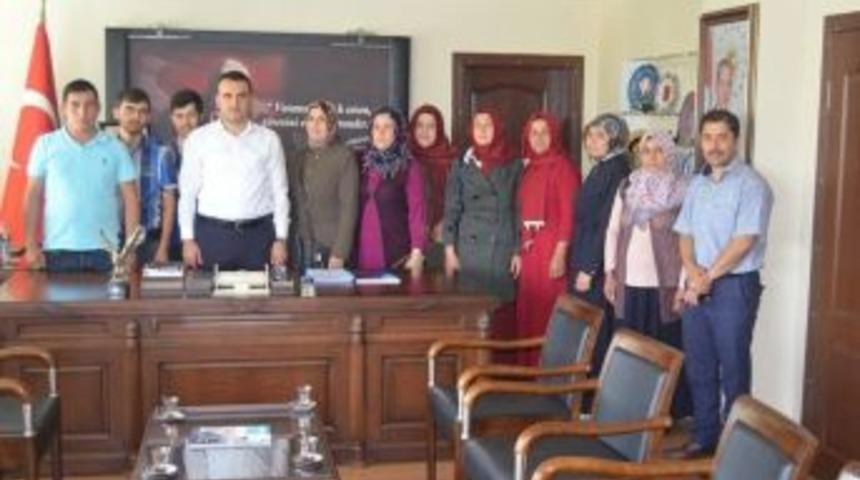 Altıntaş’ta 20 Genç İle Çiftçi Hibe Sözleşmesi İmzalandı