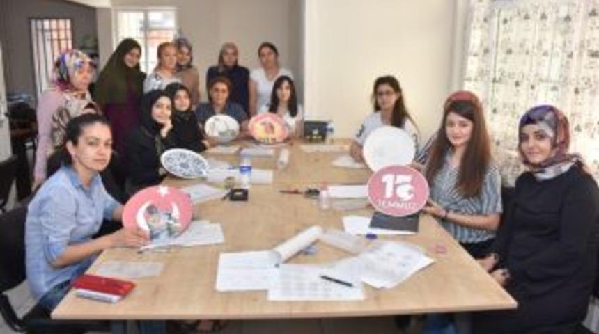 15 Temmuz&rsquo;u &Ccedil;ini Tabaklara Resmettiler