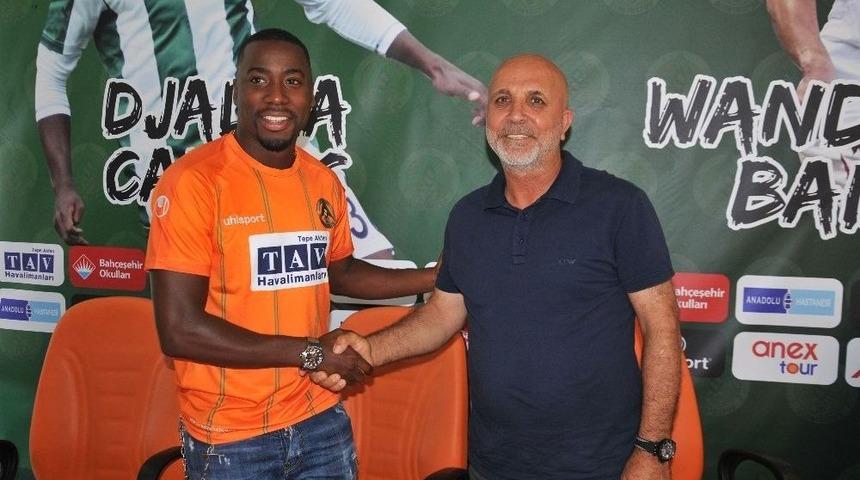 Alanyaspor, 6 Transferin 5&rsquo;ini Bonservissiz Ger&ccedil;ekleştirdi