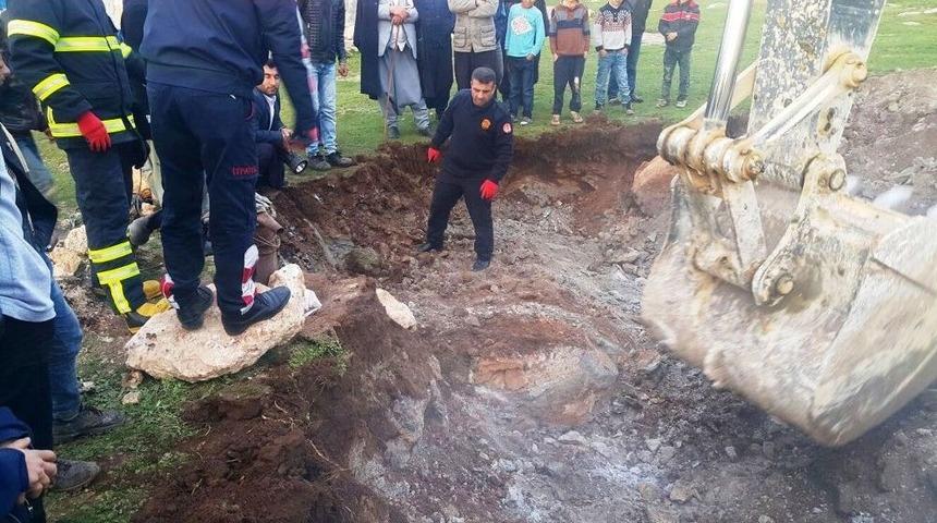 Sondaj Kuyusuna D&uuml;şen Yavru K&ouml;pek 10 Saatte Kurtarıldı