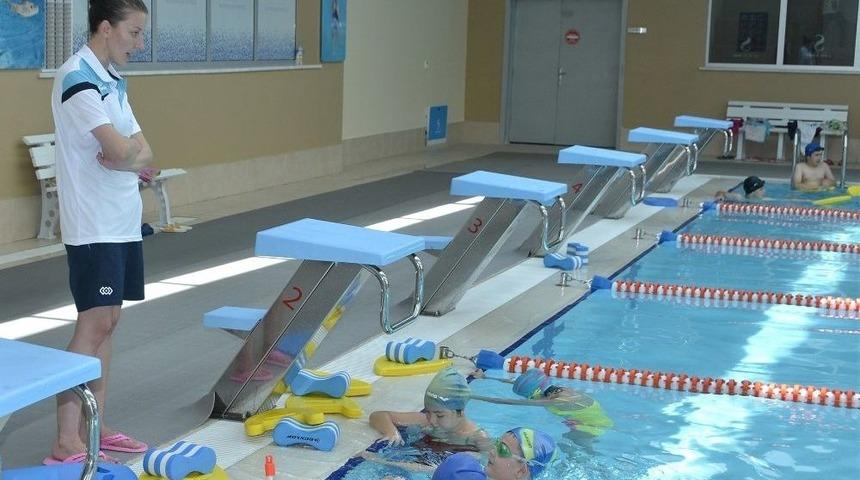 Y&uuml;zme Antren&ouml;rleri Bilgilerini Tazeledi