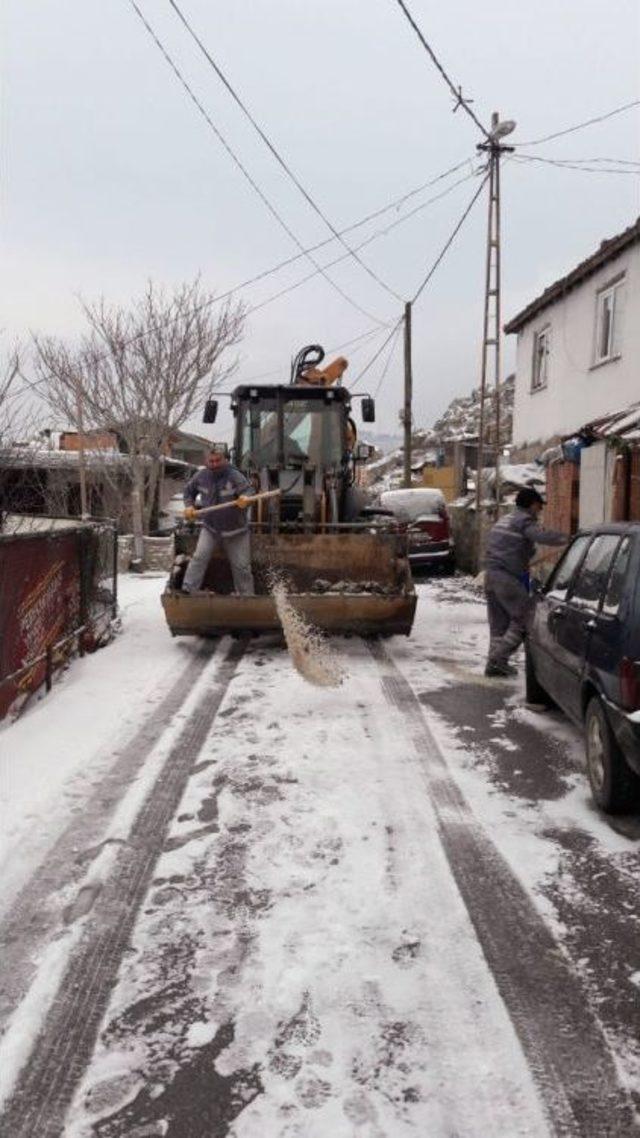 Maltepe’de 200 Personelle Kar Mücadelesi