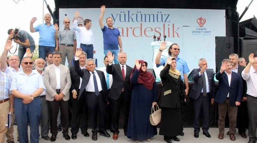 Kayseri&rsquo;den Halep&rsquo;e 10 Tır Yardım