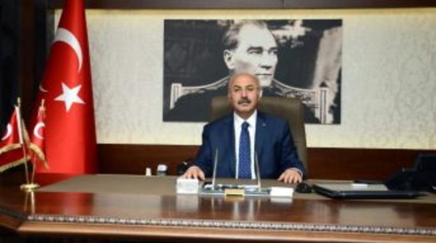 Vali Köşger; “15 Temmuz Şanlı Bir Demokrasi Zaferidir”