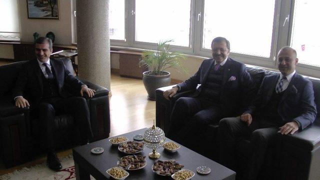 Rıfat Hısarcıklıoğlu Akçakoca’da 2