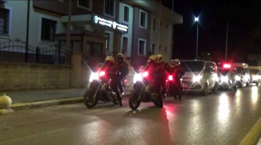 Evlerden Hırsızlık Yapan Şahıslar Aranıyor