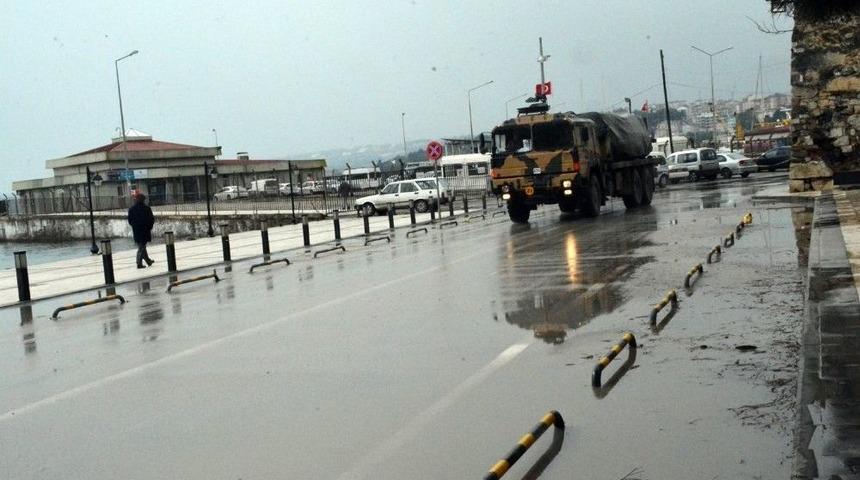 Sinop&rsquo;a Gelen Askeri Ara&ccedil;lar Dikkat &Ccedil;ekti