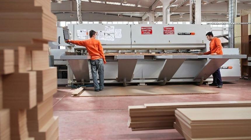 Mobilya Sekt&ouml;r&uuml; Kendi Ustasını Kendi Yetiştirecek